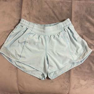 Lululemon Hotty hot short 4”